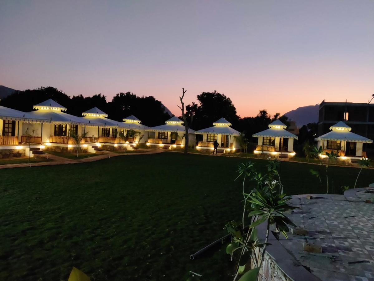 Ananda Resort Pushkar Buitenkant foto