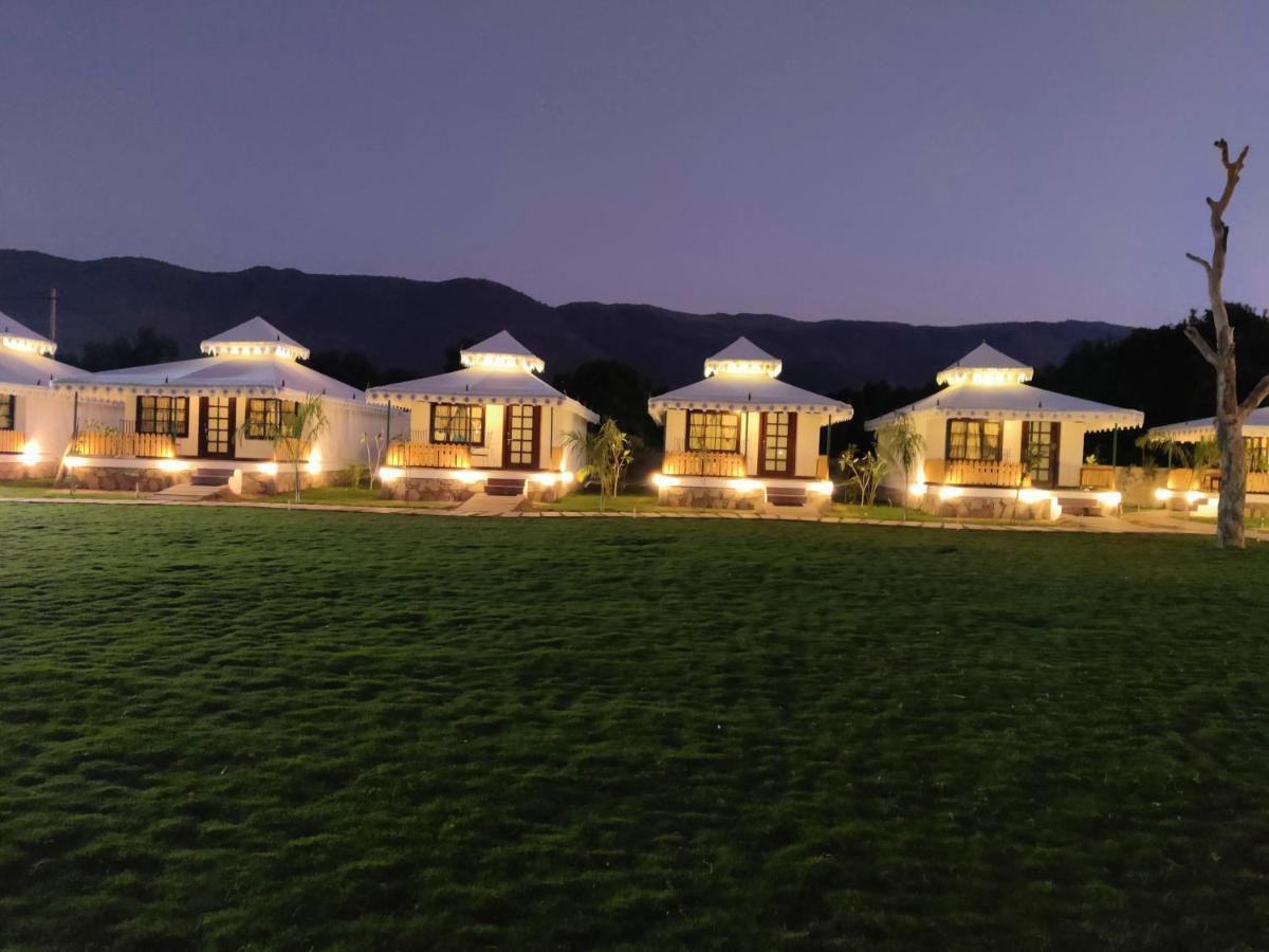 Ananda Resort Pushkar Buitenkant foto