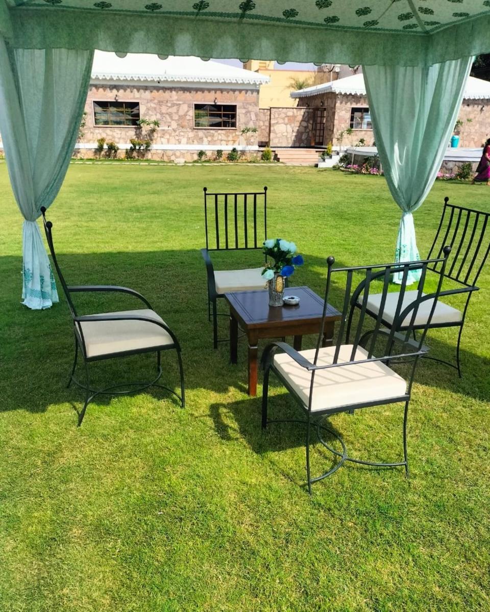 Ananda Resort Pushkar Buitenkant foto