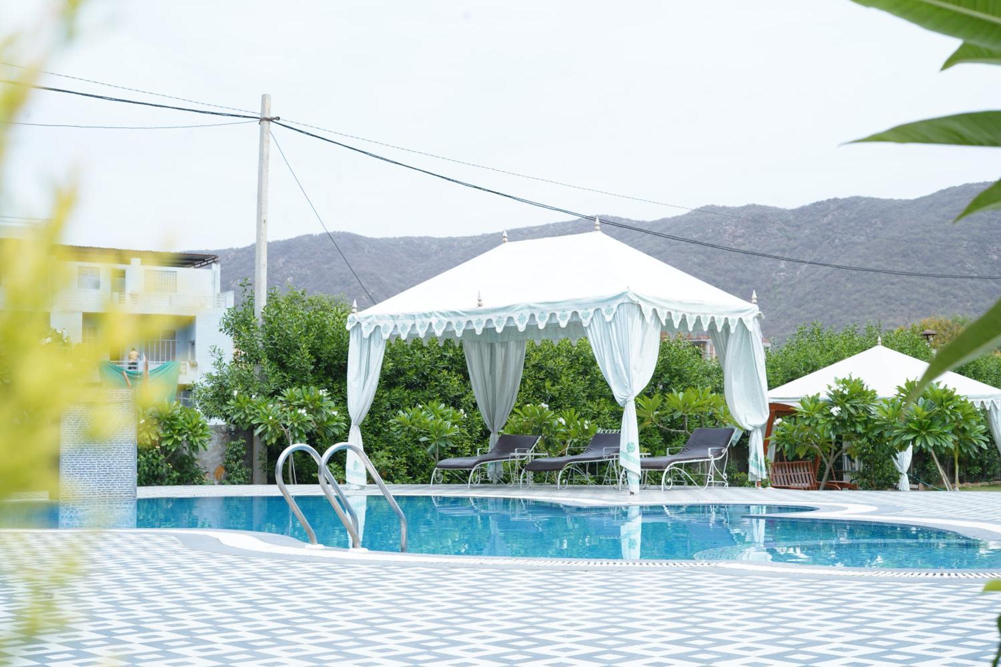 Ananda Resort Pushkar Buitenkant foto
